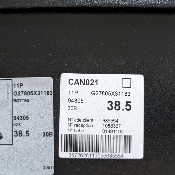 💃💯🎉HOST PICK🎉Chanel Boots 8.5 ladies. 11in high on right side /buckles/zips - Picture 16 of 17